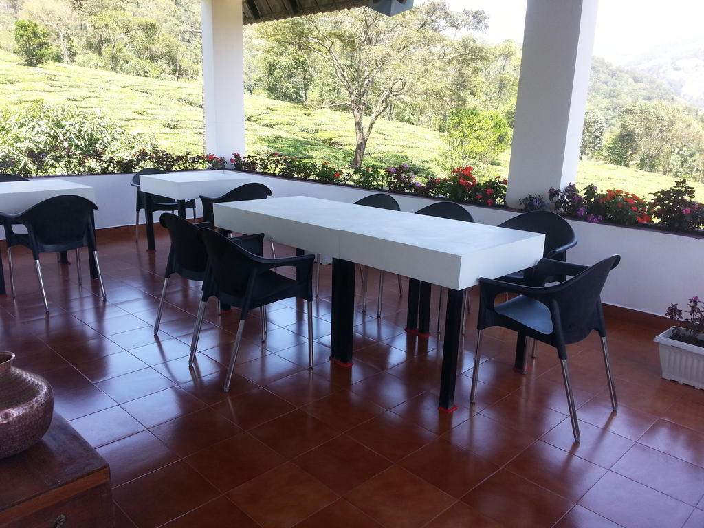 Gruenberg Tea Plantation Haus Bed & Breakfast Munnar Ngoại thất bức ảnh